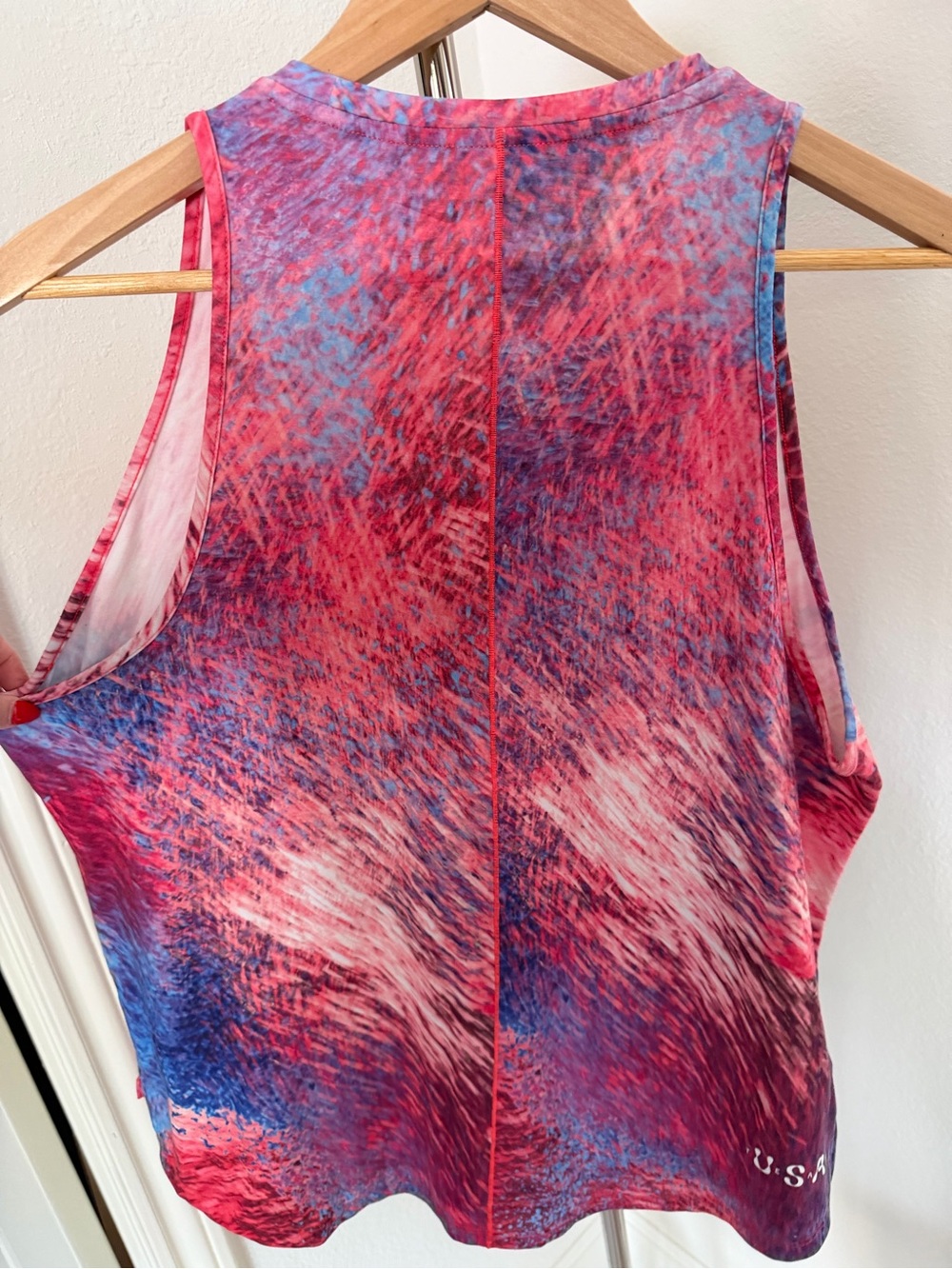 Nike Red and Blue Tie-Dye Sleeveless Athletic Tank with Eagle Graphic - Picture 6 of 7